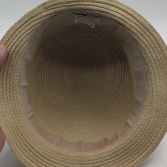 Expressions| Vintage Tan Straw Hat with Black Band - Picture 8 of 11